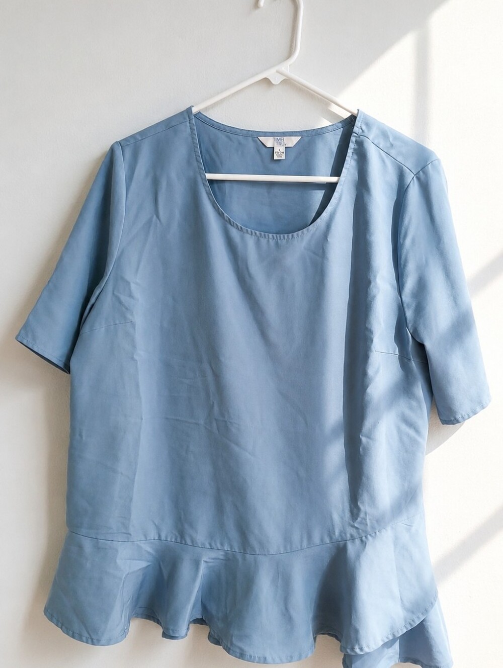 Time and Tru Light Blue Peplum Top Women’s Large Hi Low Blouse Short Sleeve - Picture 3 of 11